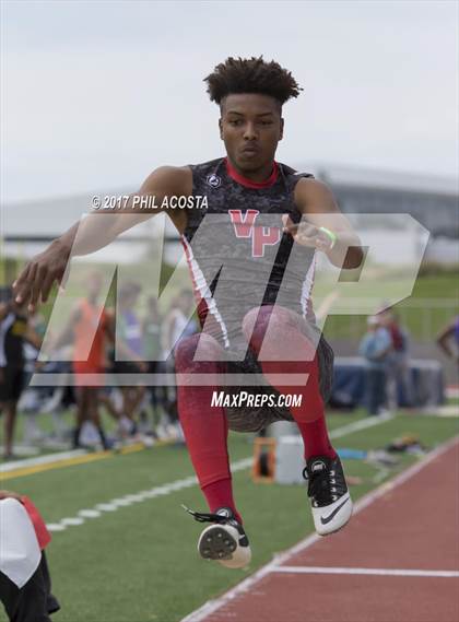 Thumbnail 1 in CIF Los Angeles City Section Track and Field Championships (Field Events)  photogallery.