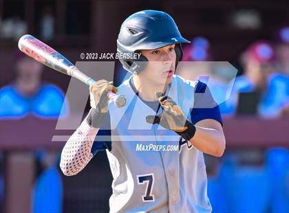 Thumbnail 2 in Apollo @ Mountain Pointe photogallery.