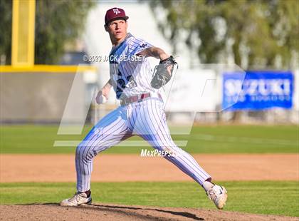 Thumbnail 3 in Apollo @ Mountain Pointe photogallery.