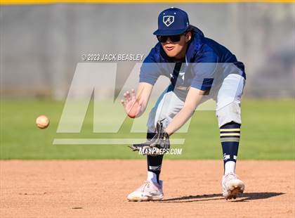 Thumbnail 1 in Apollo @ Mountain Pointe photogallery.