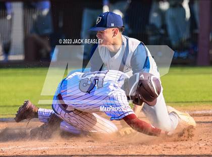 Thumbnail 2 in Apollo @ Mountain Pointe photogallery.
