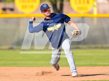 Thumbnail 1 in Apollo @ Mountain Pointe photogallery.