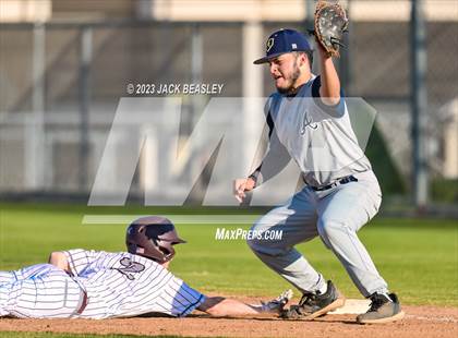 Thumbnail 2 in Apollo @ Mountain Pointe photogallery.