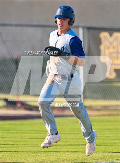 Thumbnail 3 in Apollo @ Mountain Pointe photogallery.