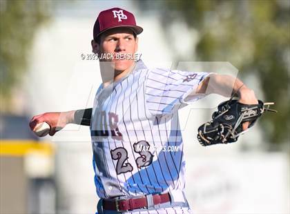 Thumbnail 3 in Apollo @ Mountain Pointe photogallery.