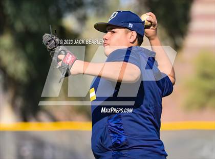 Thumbnail 2 in Apollo @ Mountain Pointe photogallery.