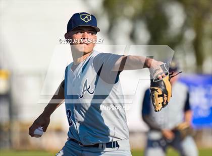 Thumbnail 2 in Apollo @ Mountain Pointe photogallery.