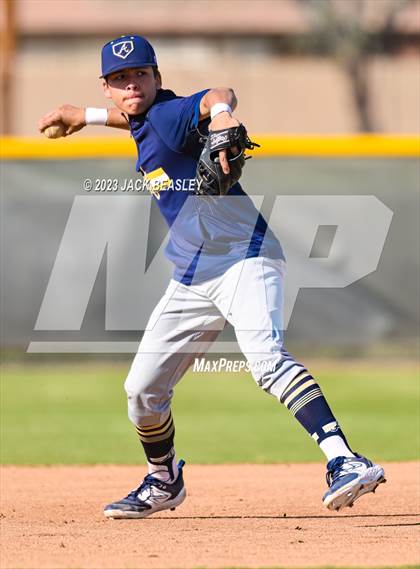 Thumbnail 2 in Apollo @ Mountain Pointe photogallery.