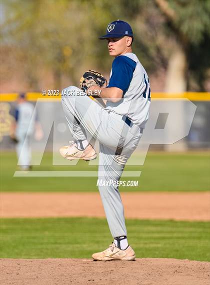 Thumbnail 2 in Apollo @ Mountain Pointe photogallery.