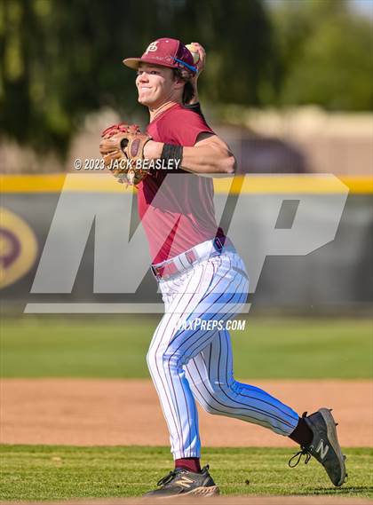 Thumbnail 1 in Apollo @ Mountain Pointe photogallery.