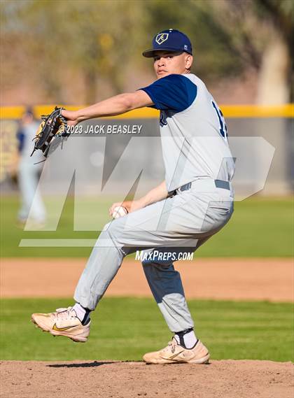 Thumbnail 3 in Apollo @ Mountain Pointe photogallery.