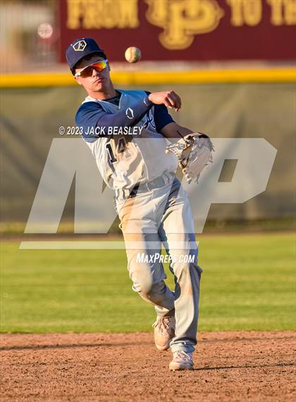 Thumbnail 3 in Apollo @ Mountain Pointe photogallery.
