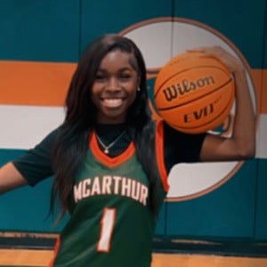 Amor Johnson mugshot