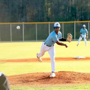 Davion Lewis