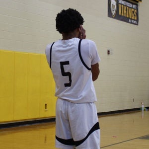 Treyvion Tibbet