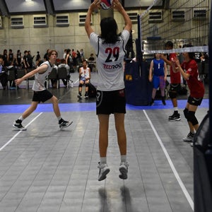 Areyto Paredes-Akimoto