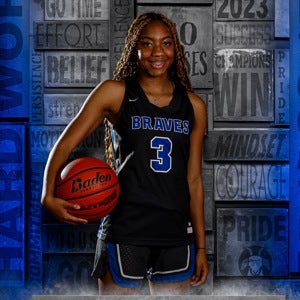 Destiny Holmes