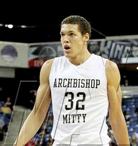 AARON GORDON