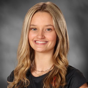 Sadie Jane hand