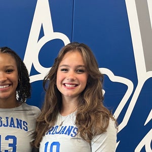 Gabrielle Reynolds mugshot