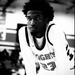 K'Mari Holt