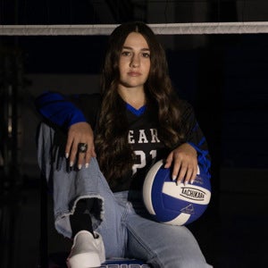 Paisley Lloyd mugshot