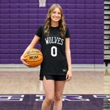 Kenadee Farnsworth mugshot