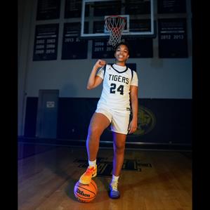 Leila Bryant mugshot