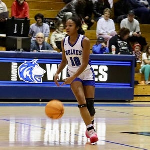 Leiava Holliman