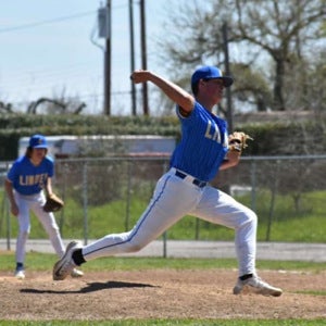 Hunter Flores