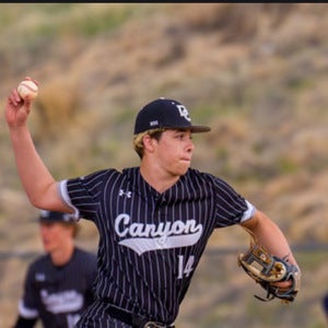 Tristan Lewis mugshot