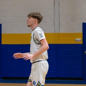 Courtney Whitlow mugshot