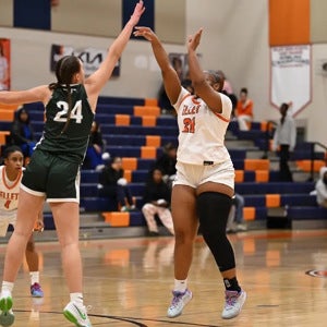 Royalty Crooks mugshot