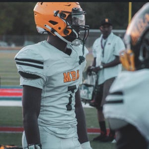 Khamoni Williams