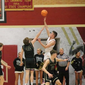 Taylor Davis mugshot