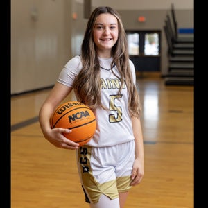 Kinley Carlisle