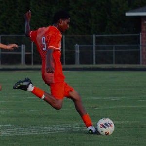 Dominic Magallon Noyola