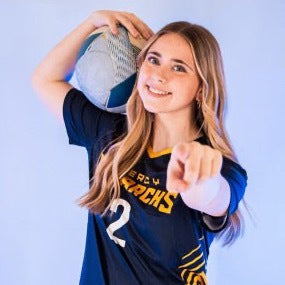 ELISE JAZYNKA