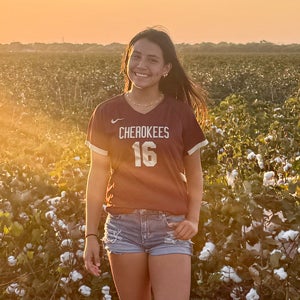 ELIANA FLORES