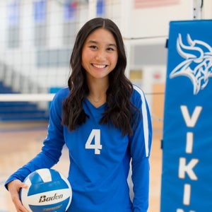 Elaina Duong
