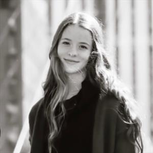 ANNELISE THOMAS