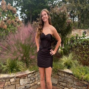 AVA BIVENS