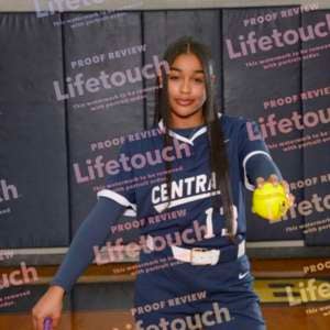 Neyshell Gomez