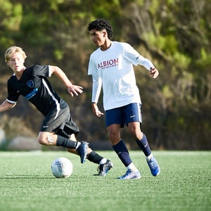 Donovan Torres