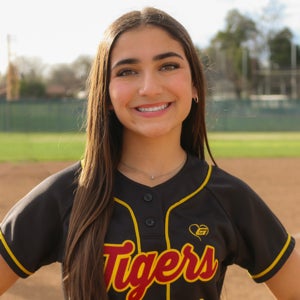 Avery Vierra mugshot