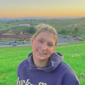 ANJA MUELLER