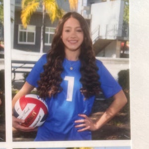 Mia Balladares