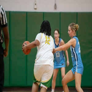 AYIANA WARE