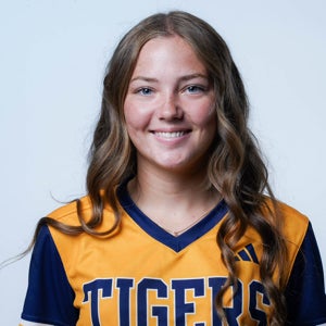 Camryn Nunis