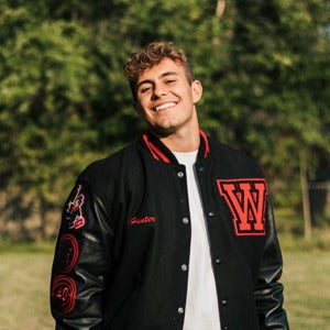 Hunter Lang